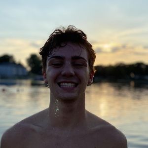 Meet your Posher, Keaton